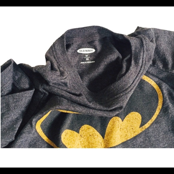 OLD NAVY BATMAN DC Comics Bat Signal Logo Tee/Top With Cap Sleeves Grey Boys 2T - Picture 13 of 14